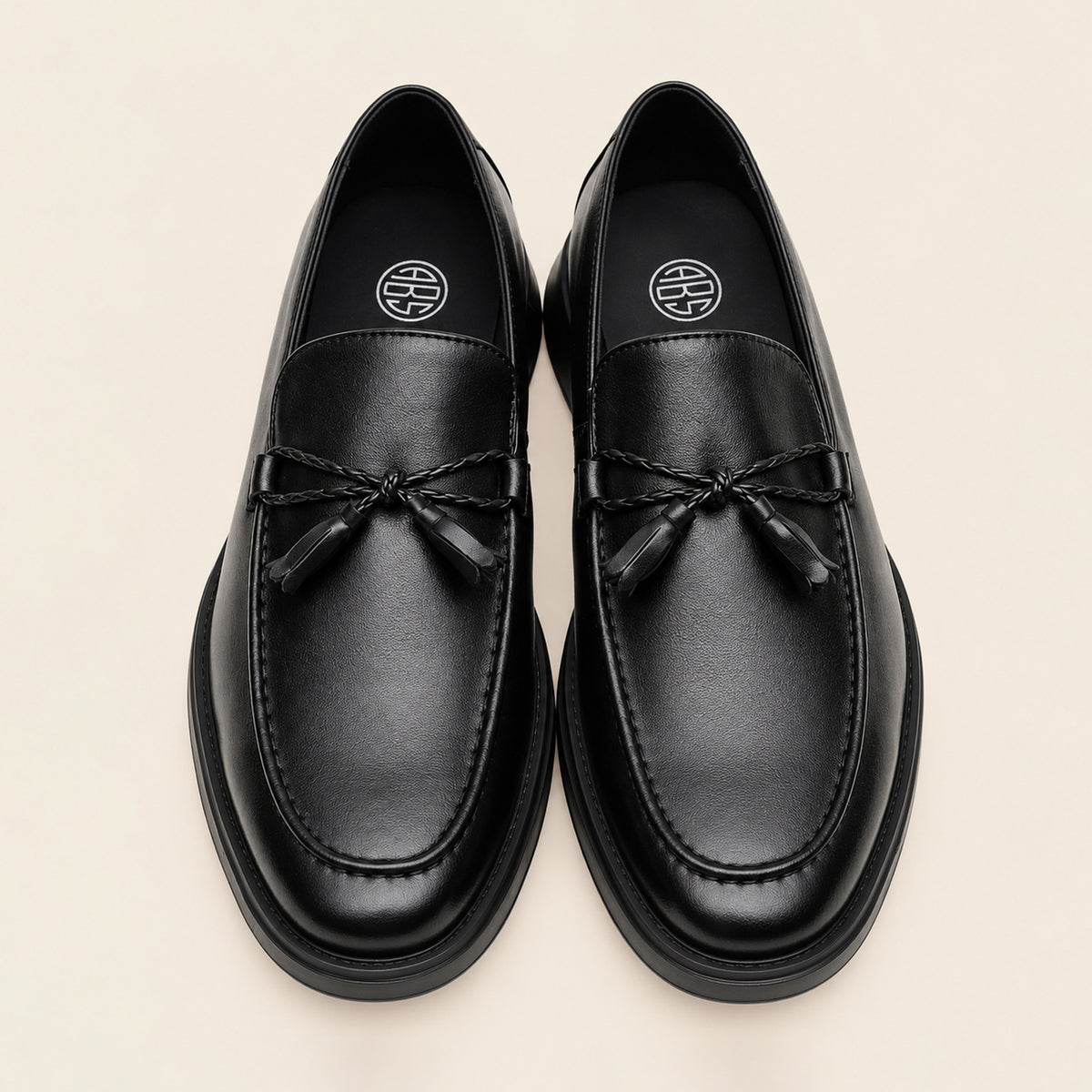 HUG-0001 BLACK