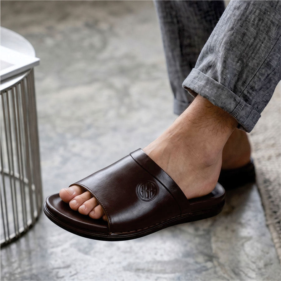 LEATHER SLIPPER - AR-005 BROWN